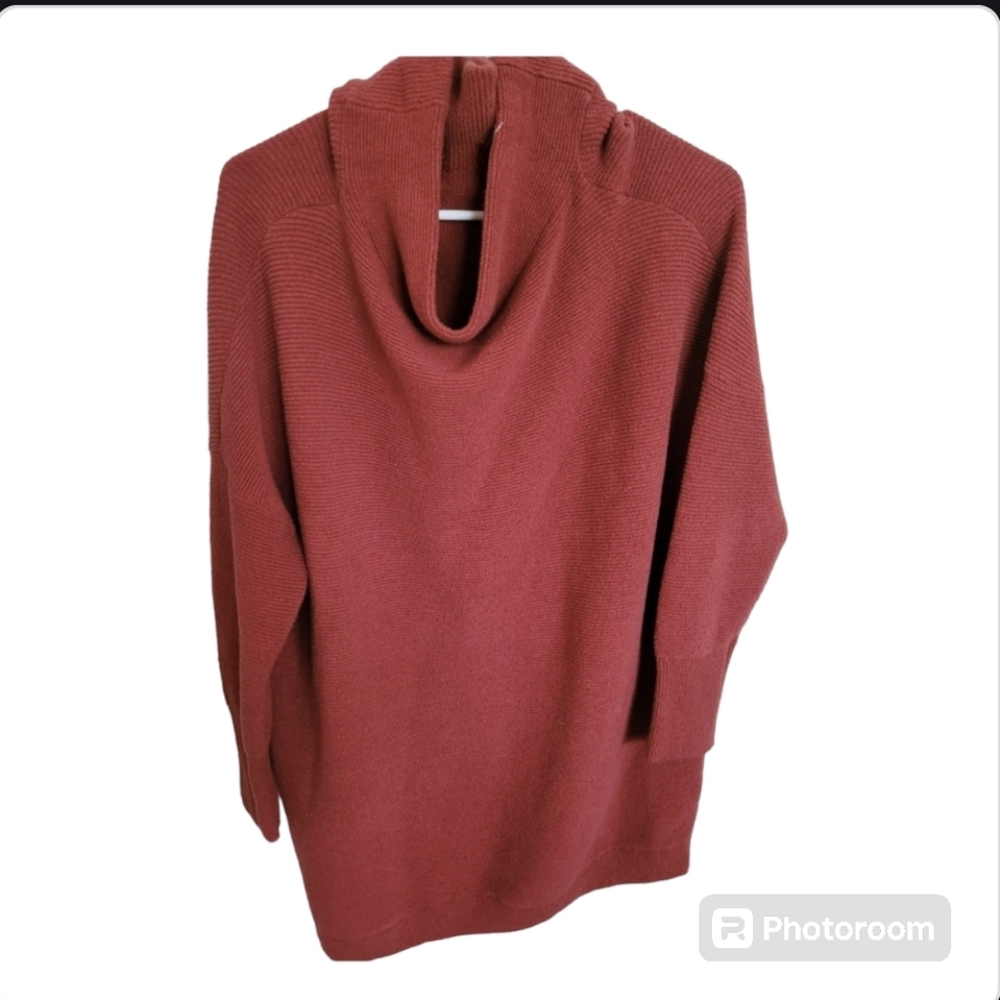 Free People Cherry Mohagony Ribbed Ottoman Tunic Sweater Size Medium